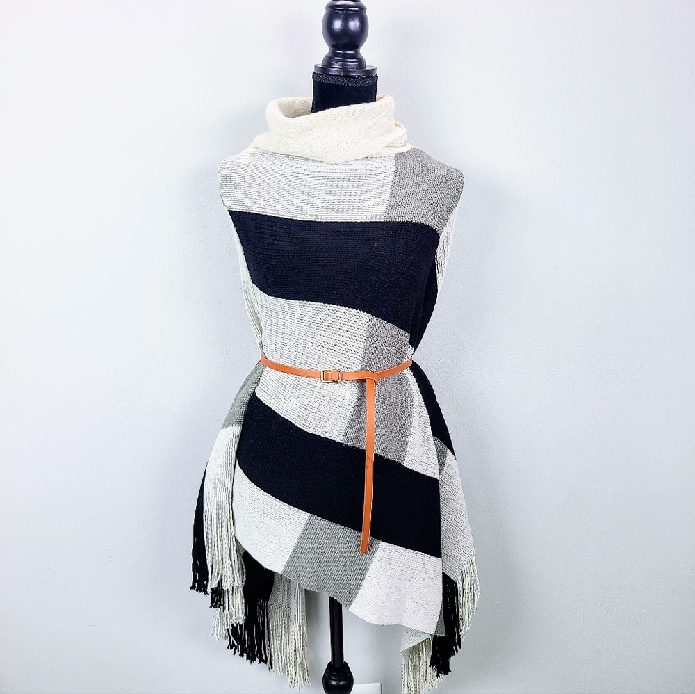 LOFT Fringed Asymmetrical Hemline Turtleneck Poncho Cape Scarf Only Size